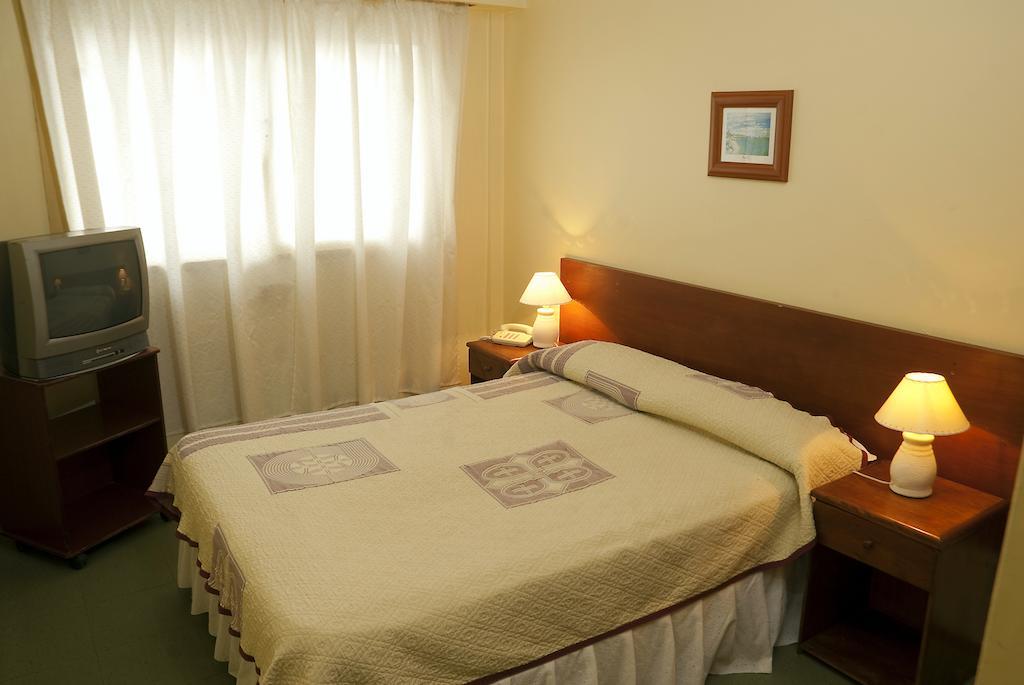 Hotel Delfin Мар дел Плата Екстериор снимка
